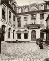 Hôtel du maréchal de Tallard Cour 78 rue des Archives Atget