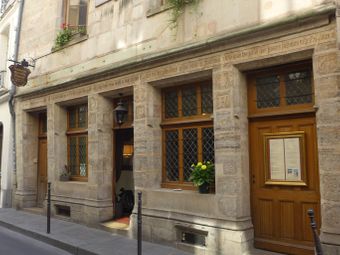Maison Nicolas Flamel rue Montmorency
