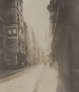 La Rue Quincampoix entre la Rue Rambuteau et la Rue aux Ours  -  vue prise de la Rue Rambuteau 
Atget – 1906/1907
(BnF)
