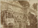 Le cirque des animaux & le palais des singes , attractions, 
Fête foraine des Invalides
Atget – 1898
(Musée Carnavalet)