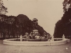 Fountain four parts of the World Atget