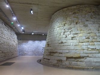 Louvre fortress